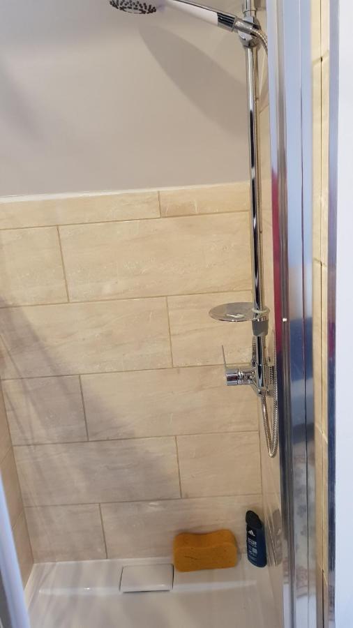 Turystyczny Apartament Na Poddaszu Skoczow Bagian luar foto