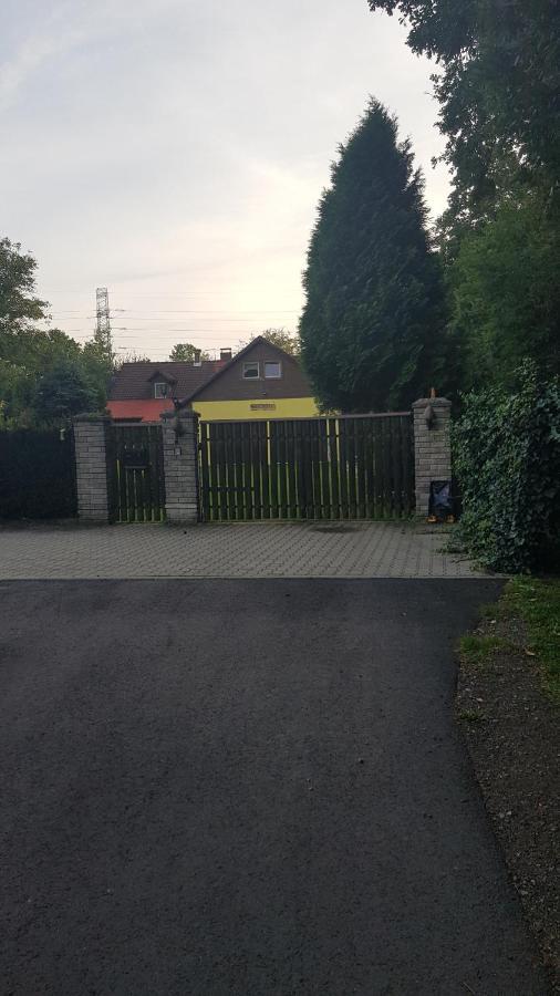 Turystyczny Apartament Na Poddaszu Skoczow Bagian luar foto